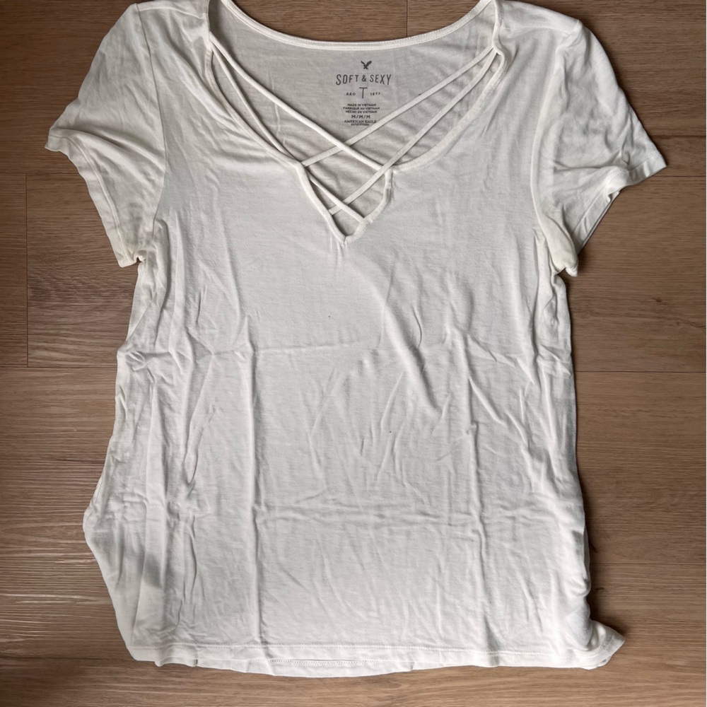 White Tshirt